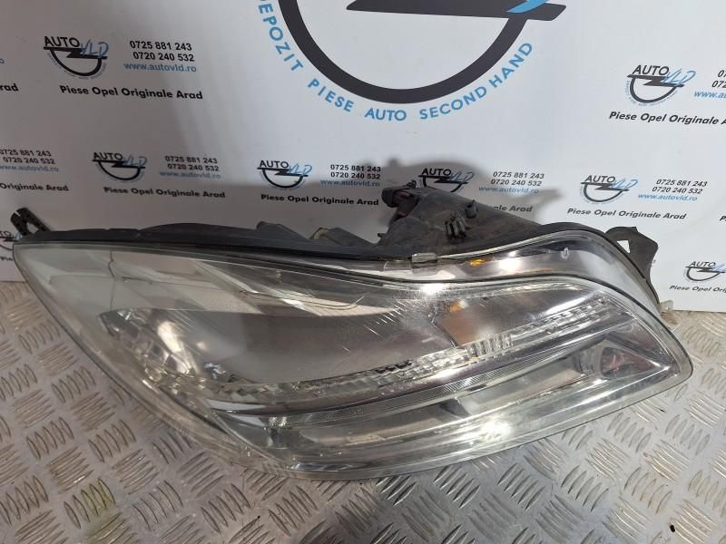 Far halogen dreapta Opel Insignia A