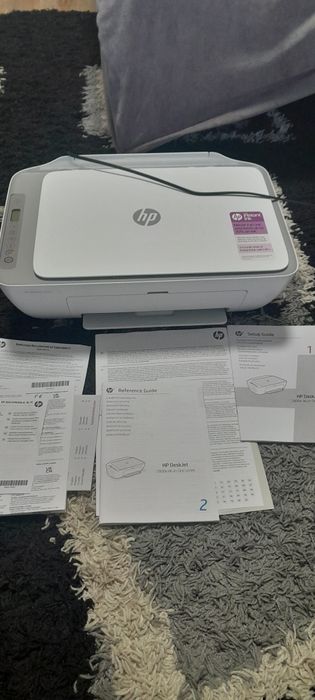 Vând sau schimb  leptop și inprimanta ca noi