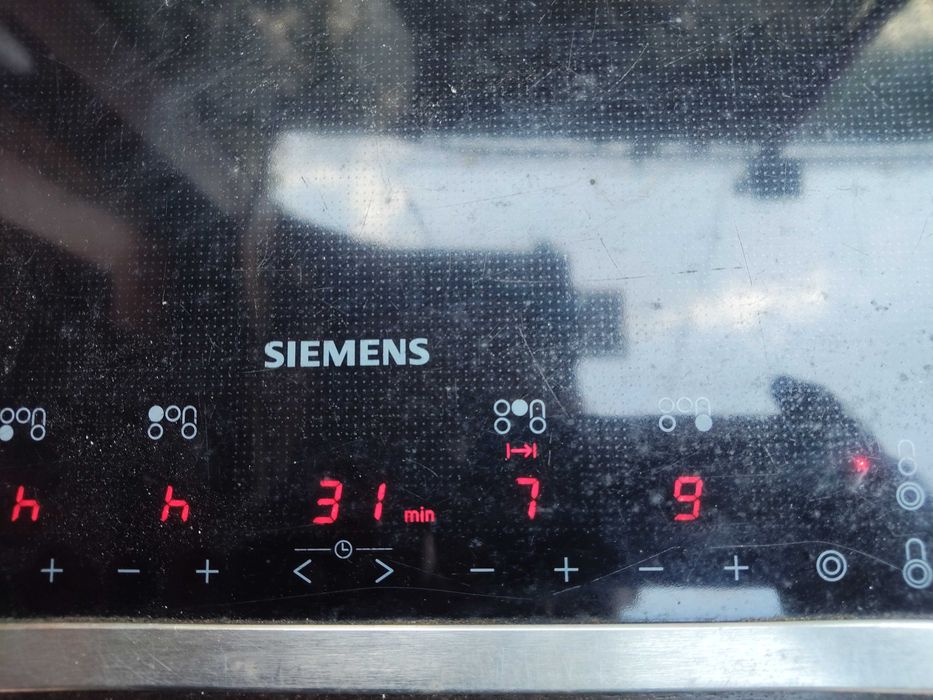 Стъклокерамичен плот Сименс 80см