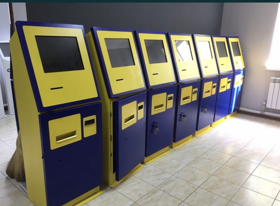 Продам терминалы срочно