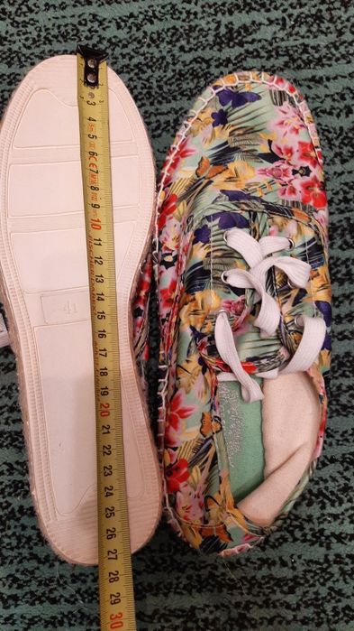 Pantofi de dama din panza marimea 41 noi
