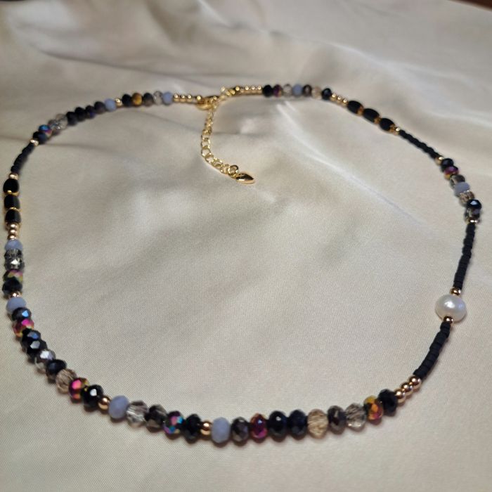 Колиета с перли,еснествени камъни и мъниста ръчна изработка