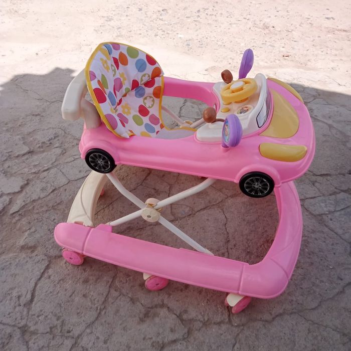 Продам ходунки новые