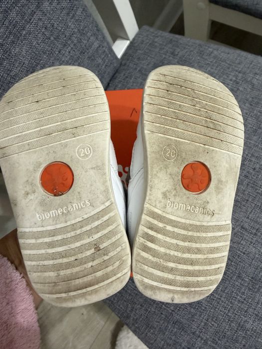 Продам сандали biomecanics