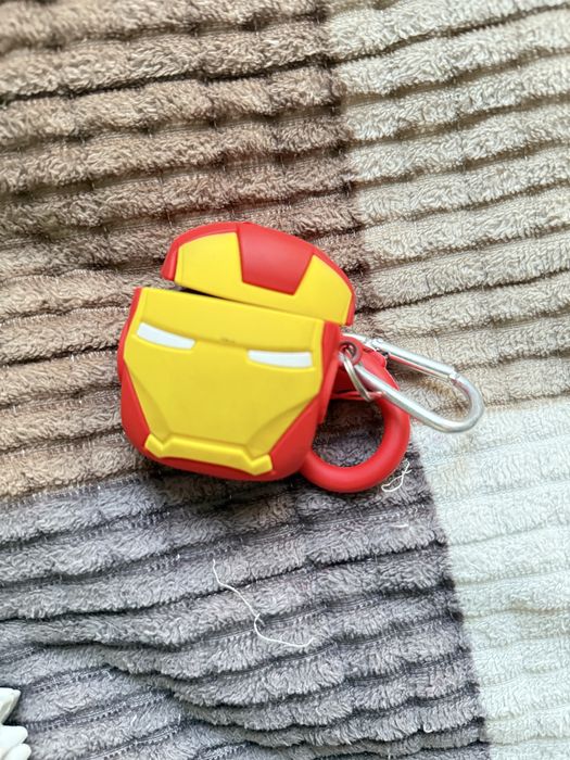 Чехлы для airpods