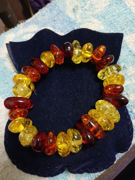 Украшения из янтаря