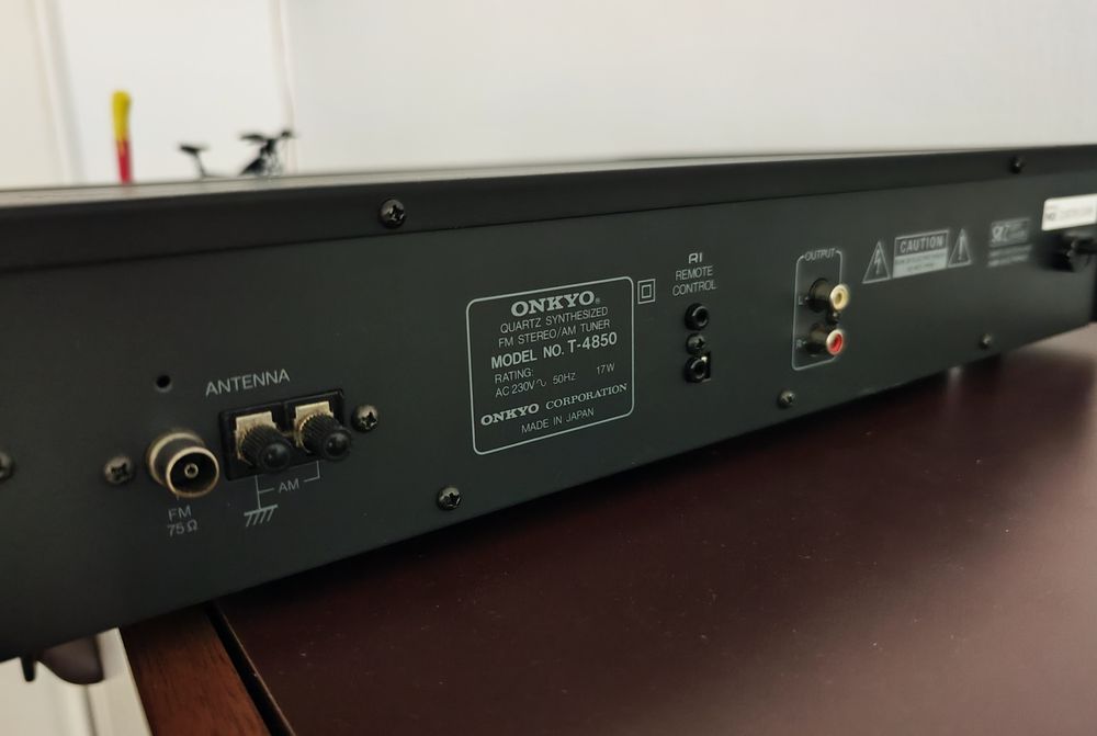 Tuner Onkyo Integra T-4850