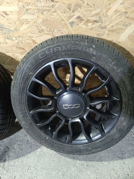 Джанти с гуми за Фиат 500