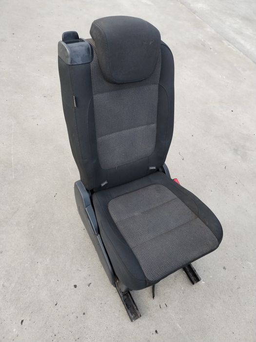 scaun spate volkswagen sharan (2010-2020) [7n] 2.0 motorina 2012