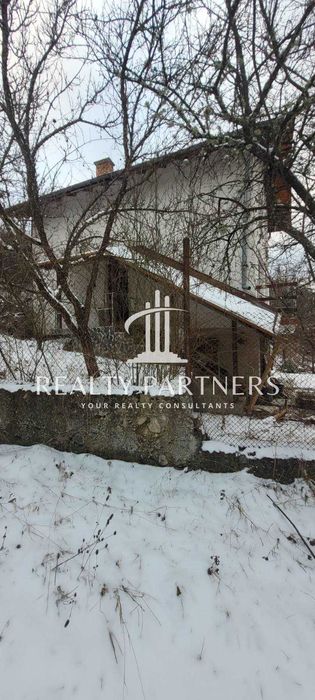 Продава се Къща в с. Сирищник, Област Перник - 130 кв.м за 267 €/кв.м - Снимка #16