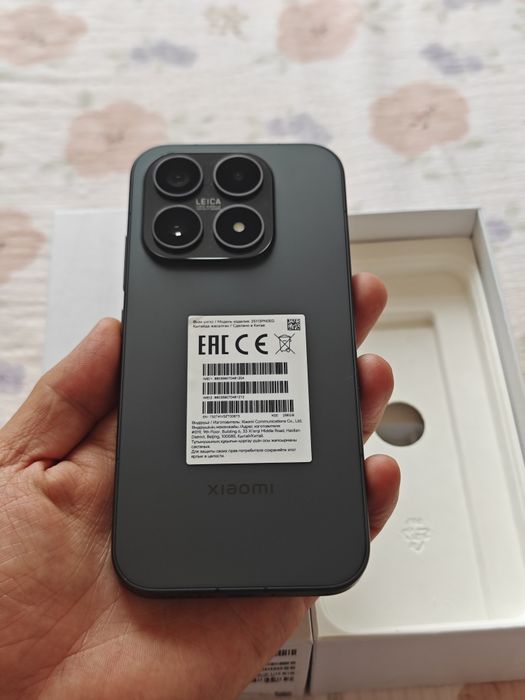 Xiaomi 17 256Gb идеальный