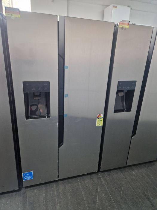 Хладилник Side by Side LG