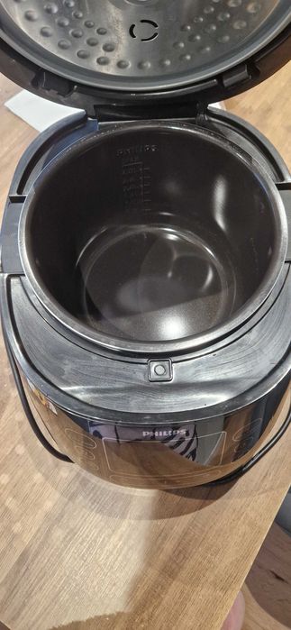 Mulyicoocker Мултифункционален уред за готвене Philips HD4749/70