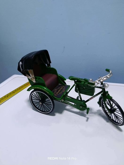 Ръчно сглобена рикша