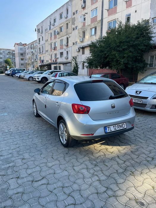 Vand seat ibiza 2010 1.2 benzina stare perfecta