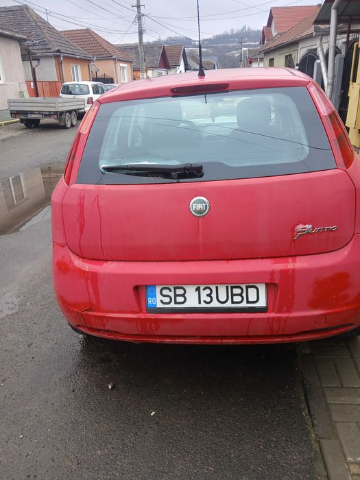 Fiat punto de vanzare