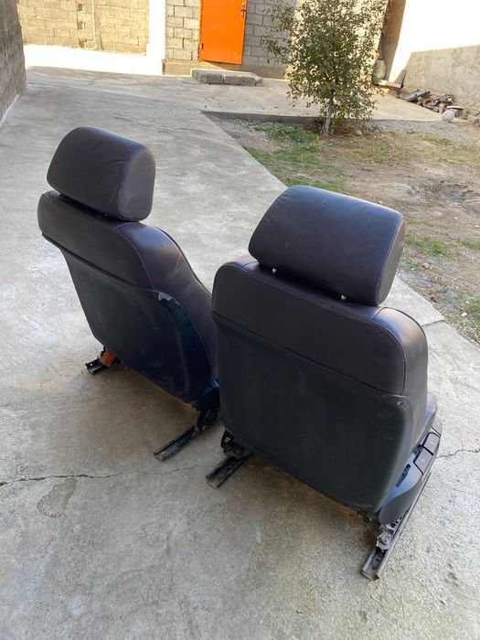 Сиденья на BMW рекаро