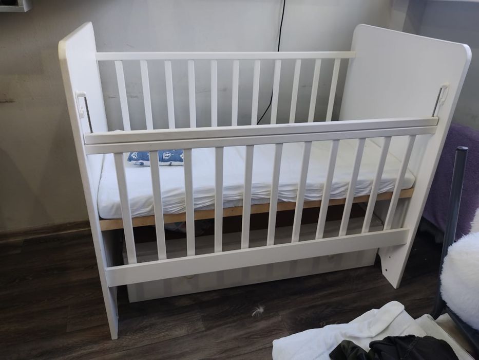 Кроватка маятник