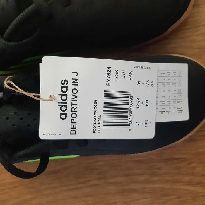 Маратонки Адидас за момче 31 номер