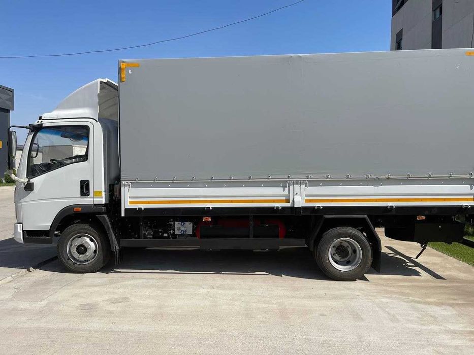 TENTli furgon SINOTRUK HOMAN (METAN GAZ - 5.2 tn.)