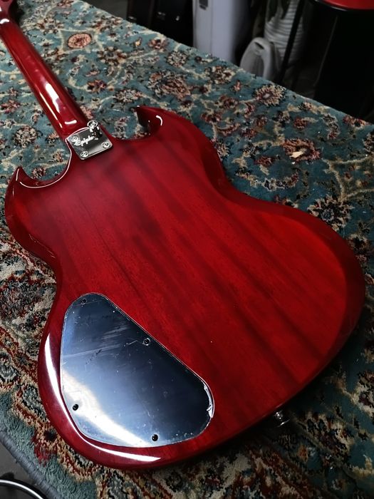 Epiphone SG tribute Cherry red