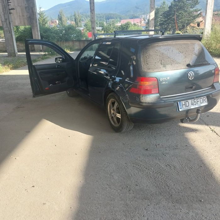 VOLKSWAGEN Golf 2003 — imagine 4
