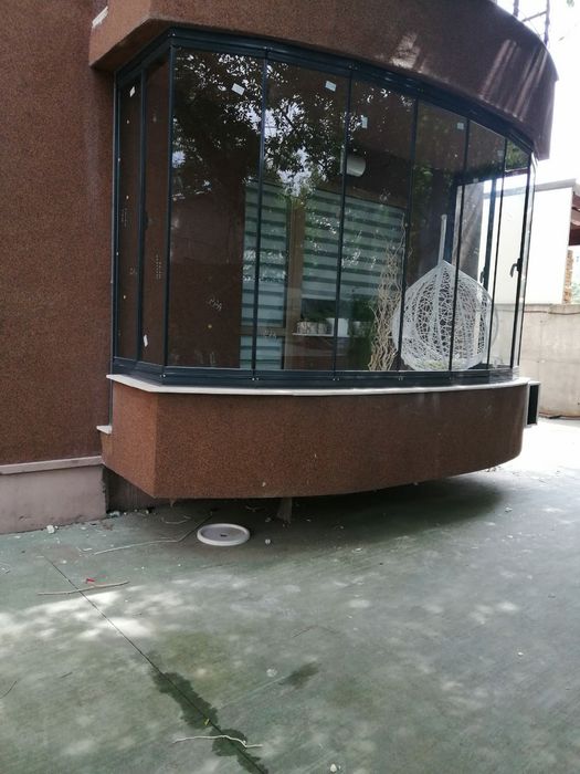 Inchideri terase balcoane foisoare cu sticlă armonică