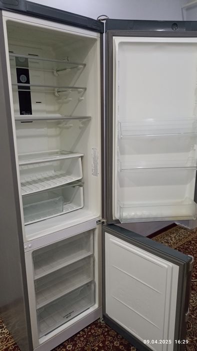 холодильник сотилади