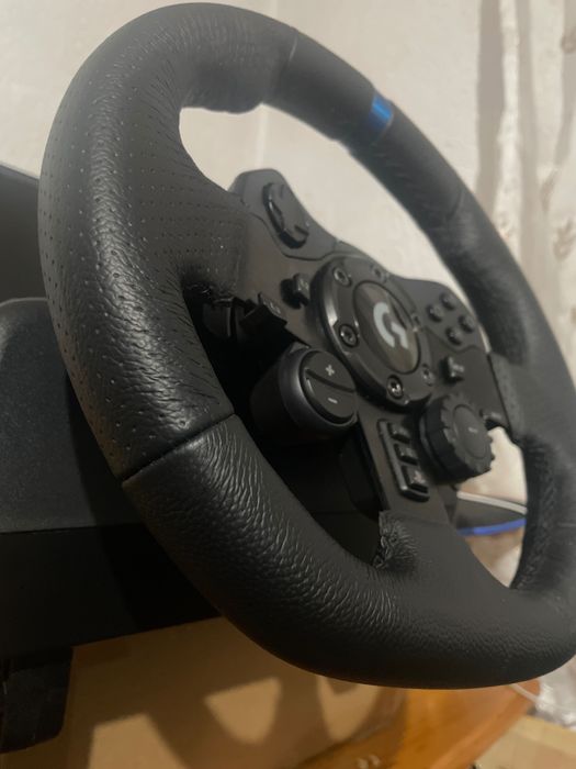 Ново!!! Волан Logitec G923