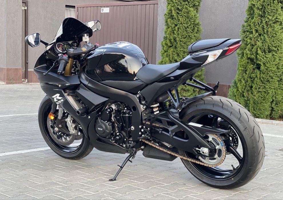 мотоцикл Suzuki 750куб