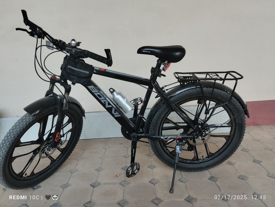 Bonvi velosiped sotiladi