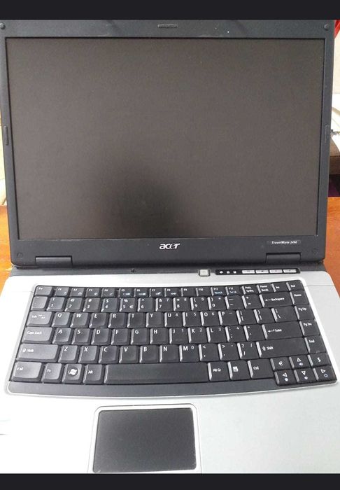 Laptop Acer TravelMate 2490