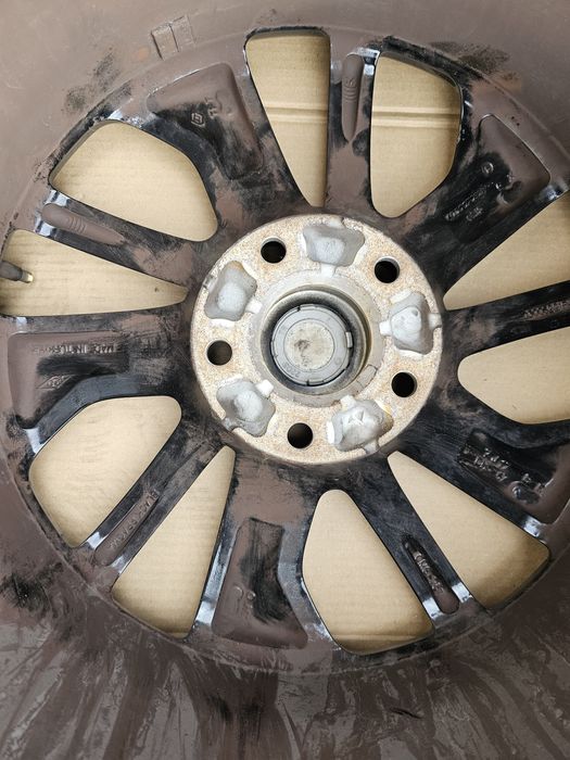 JanteAliaj 17'5x114,3RenaultLaguna,Latitude,Megane3,Fluence,NissanQashqai