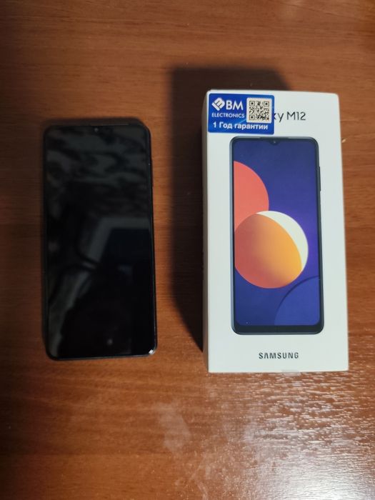 Продам Samsung m12