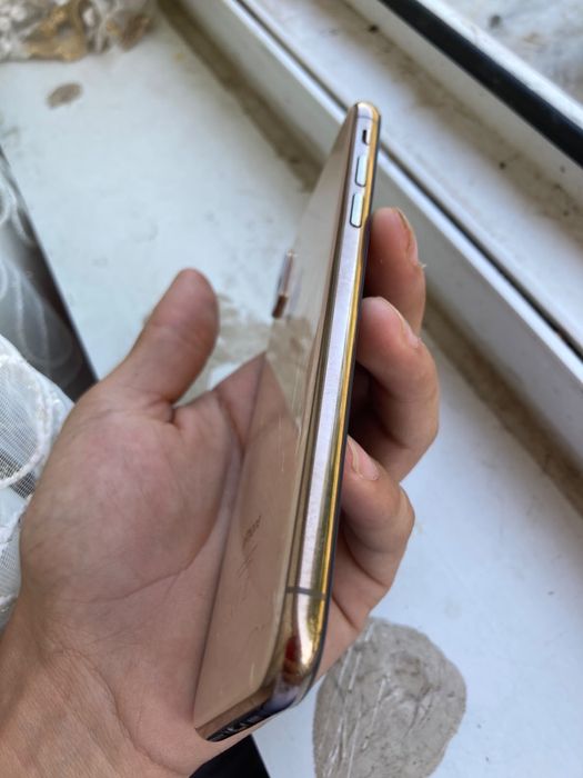 Vând iPhone XS de 256 GB