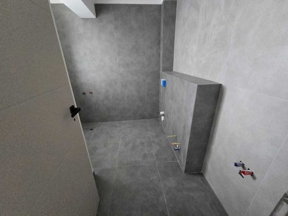 De vanzare Aparatament 2 camere - La cheie - Intabulat - Calea Surii Mici