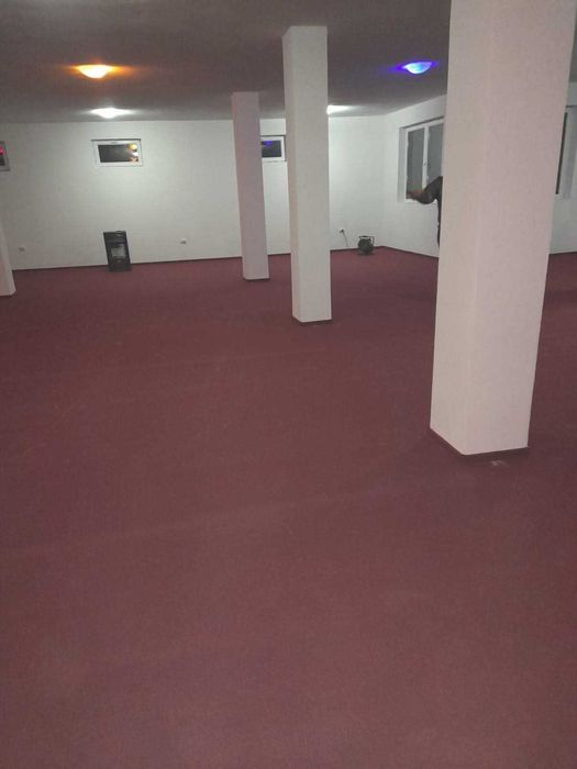 Montaj mocheta ,trepte, plinta