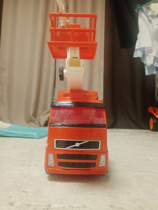 Игрушка пожарная машина!