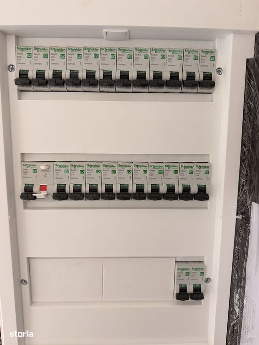 Case individuale P+1 126 mp utili | teren 400 mp |0 COMISION