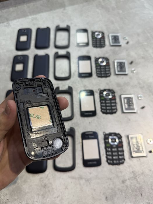 Samsung Gusto 3 ORIGINAL  full korpus  new