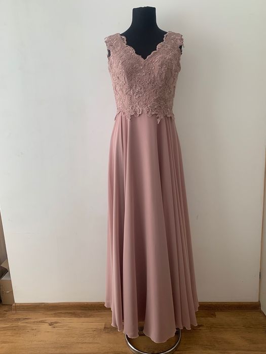 Официална дълга рокля