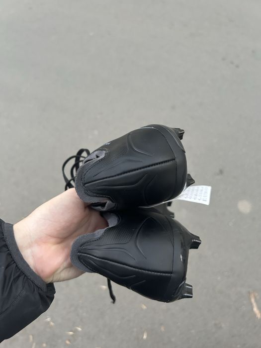 Adidas бутонки,Нови,Оригинални!