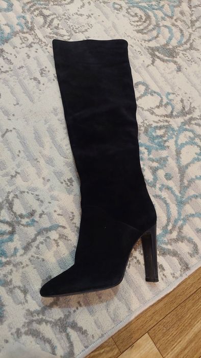 Продам осенние ботфорты от Basconi