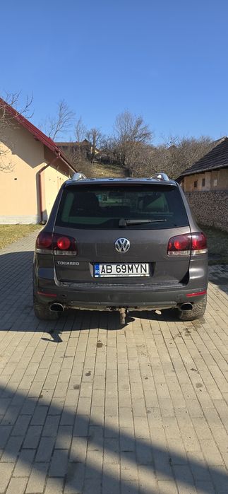 Vand Touareg sau schimb cu suv mai nou .