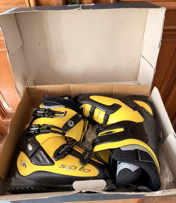 Clăpari ROSSIGNOL Salto Nr. 27,5