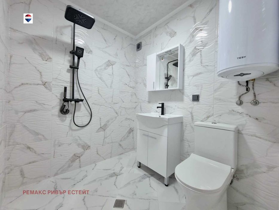 Продава се Двустаен апартамент в Русе, Дружба 3 - 66 кв.м за 1508 €/кв.м - Снимка #9