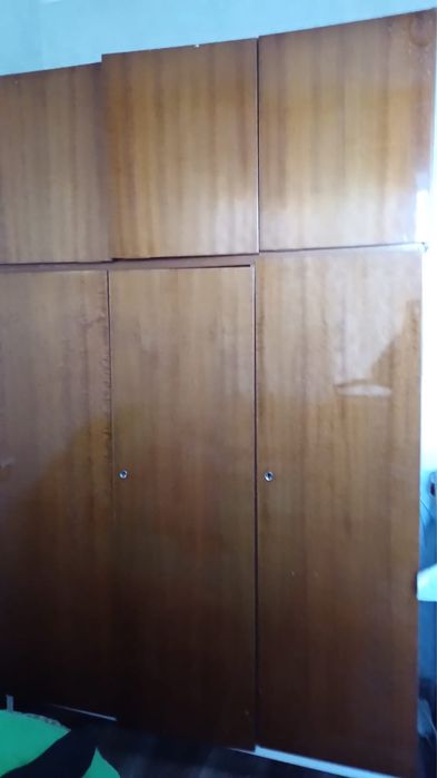 Отдам даром шкаф