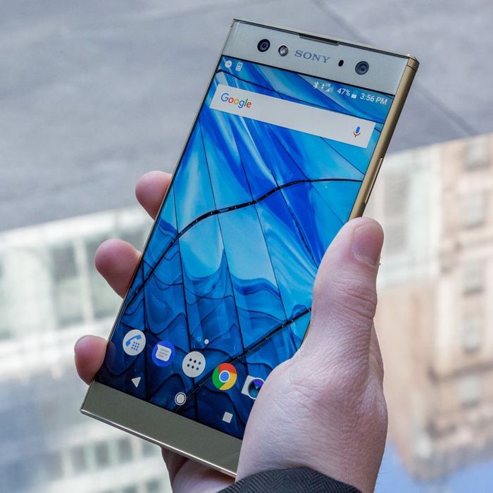 Vând display Sony Xperia XA 2 ultra