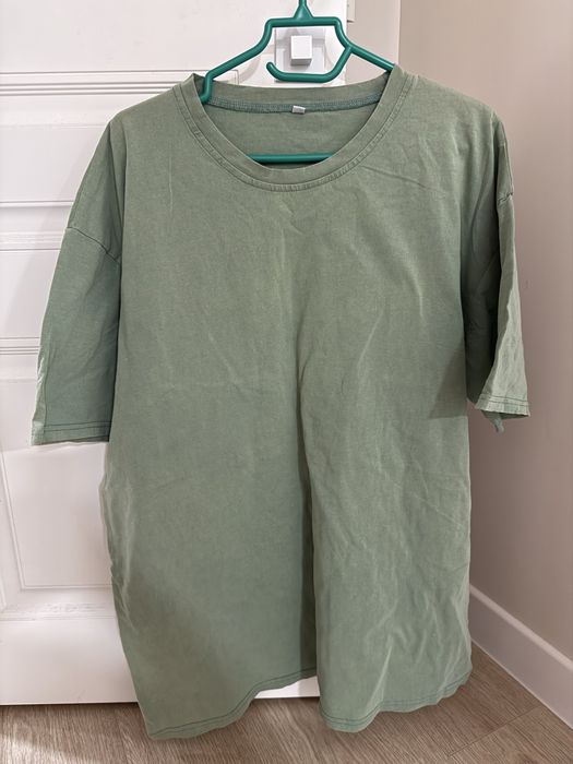 Футболки новые разные