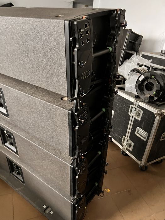 Vând sistem line-array L-Acoustics K2 + KS28